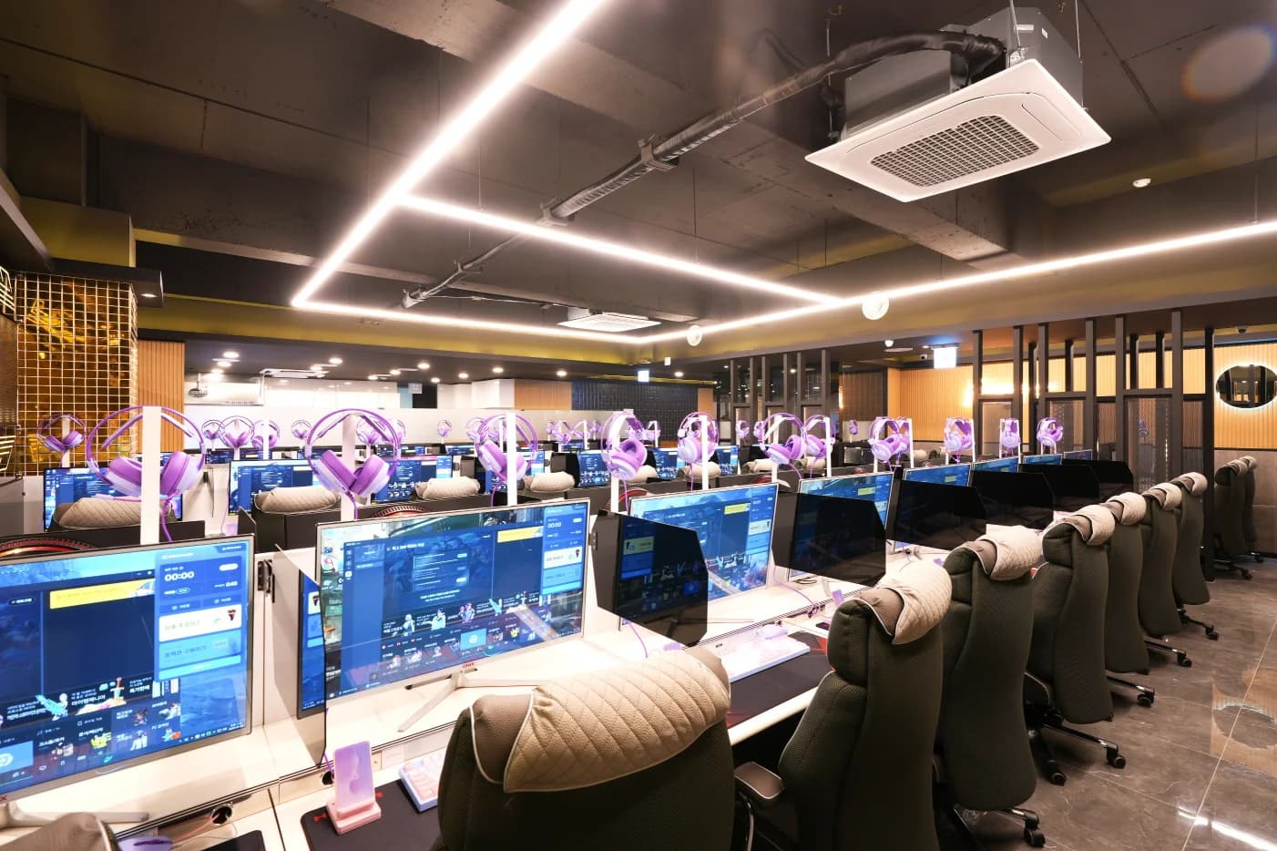 피에스타 PC방 매장 1